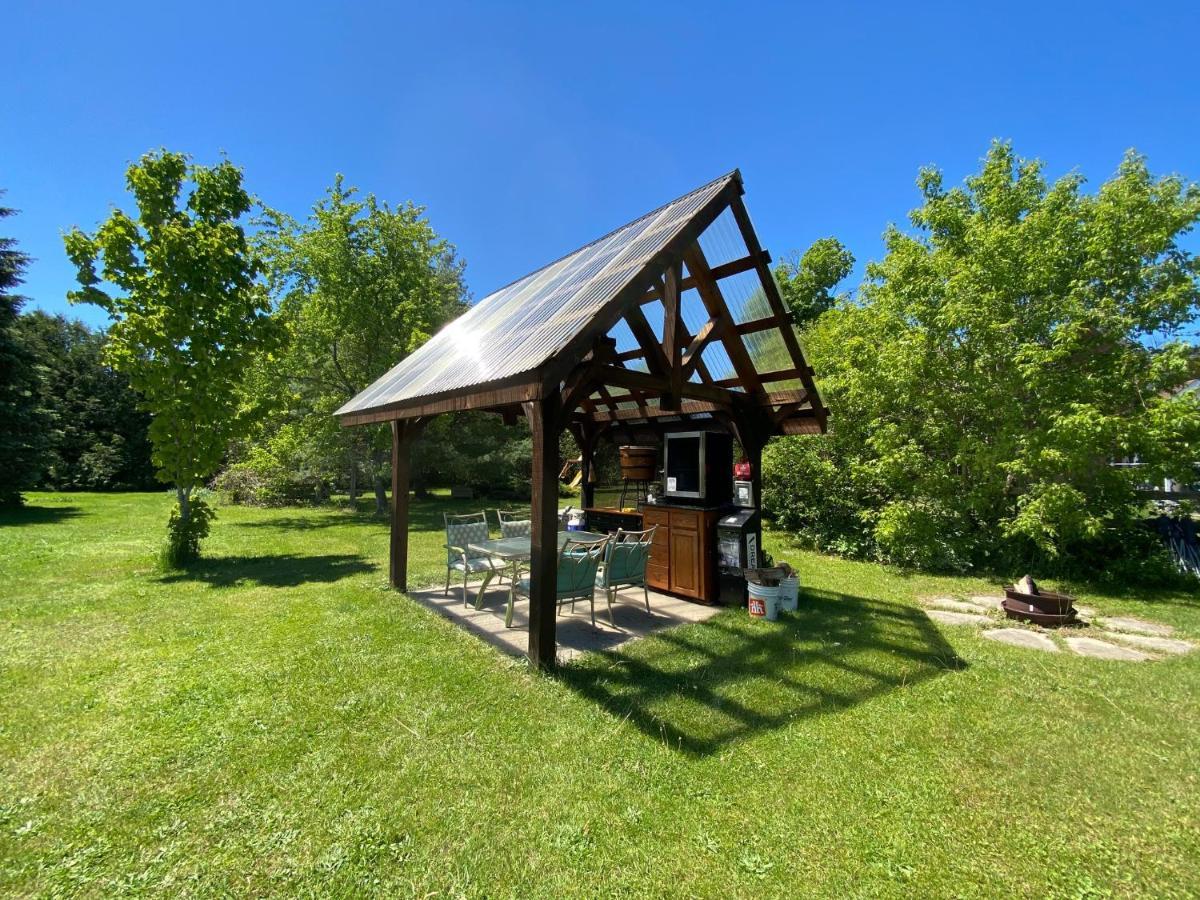 Dreamers Writing Farm, 3 Wooded Acres, Hepworth Sauble Beach Ngoại thất bức ảnh